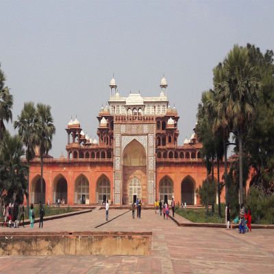 Akbar’s Tomb Places to See